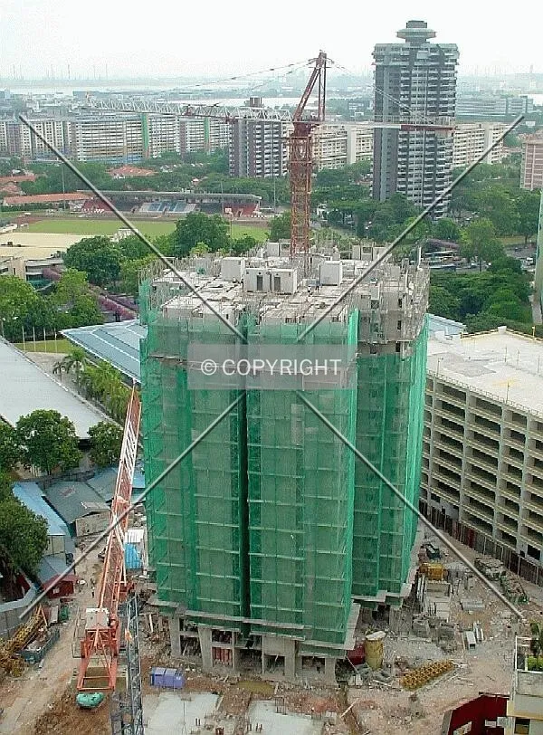 Construction reaching the 14th storey