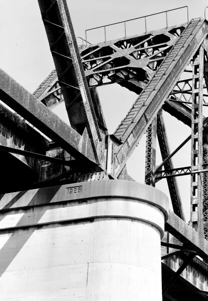 Photo 651-240-485