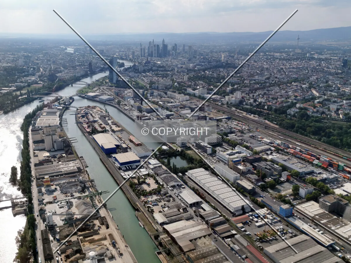 Flight with a helicopter over Frankfurt