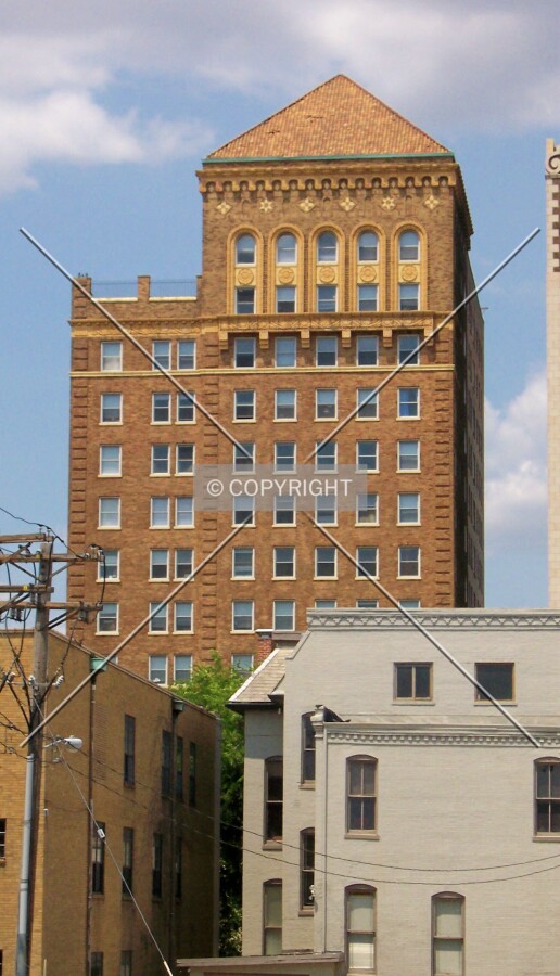 View to the south from Saint Louis University