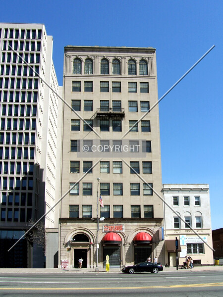 Photo 654-195-289