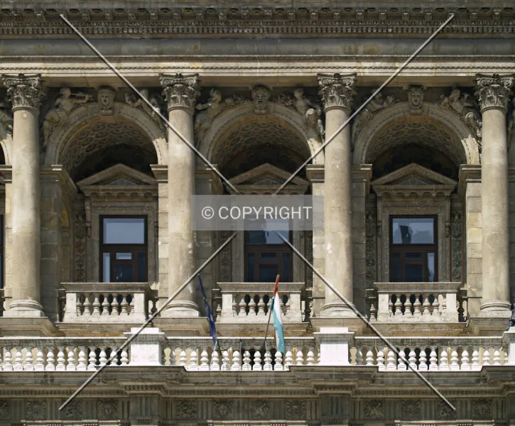 Photo 655-777-911