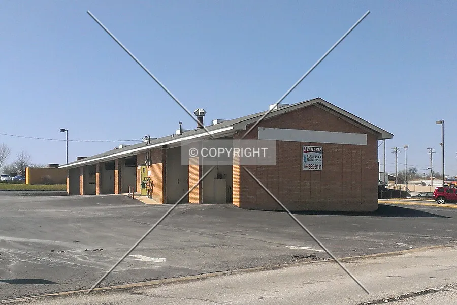 Photo 655-985-798