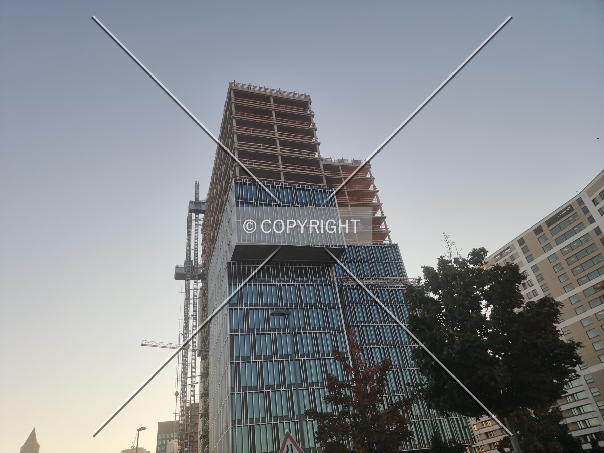 Photo 658-057-422
