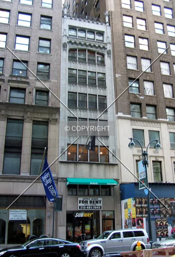 View from the northeast on 41st Street