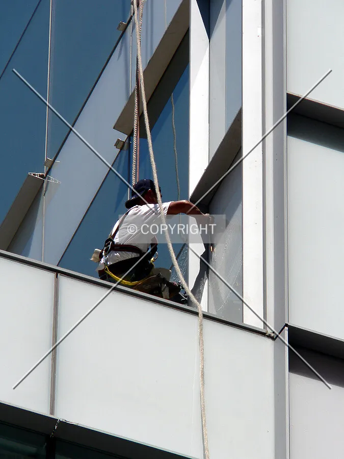 Cleaning the aluminum
