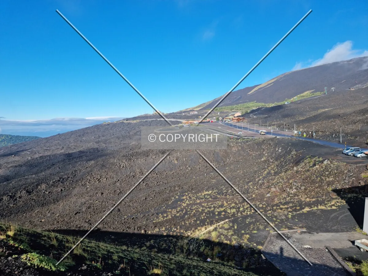 Photo 065-902-879