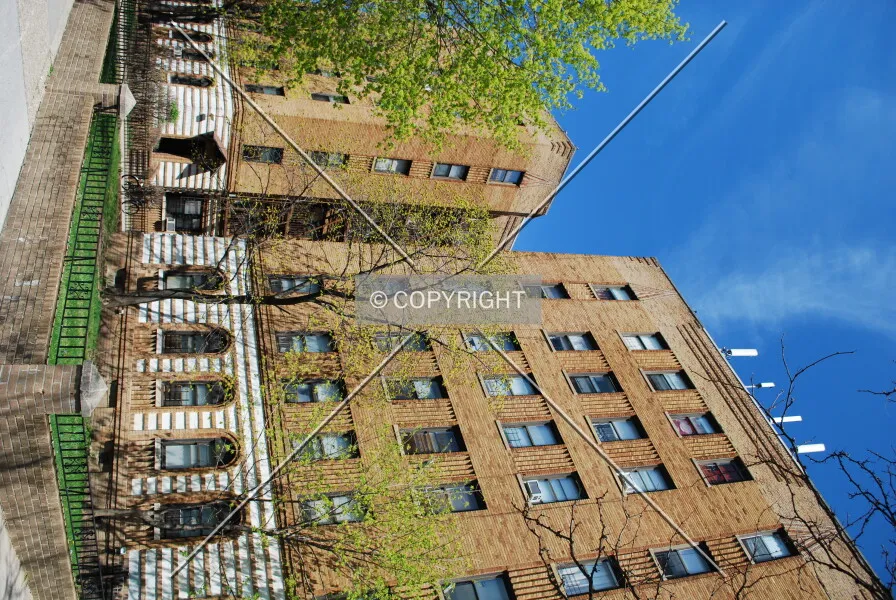Photo 659-567-840