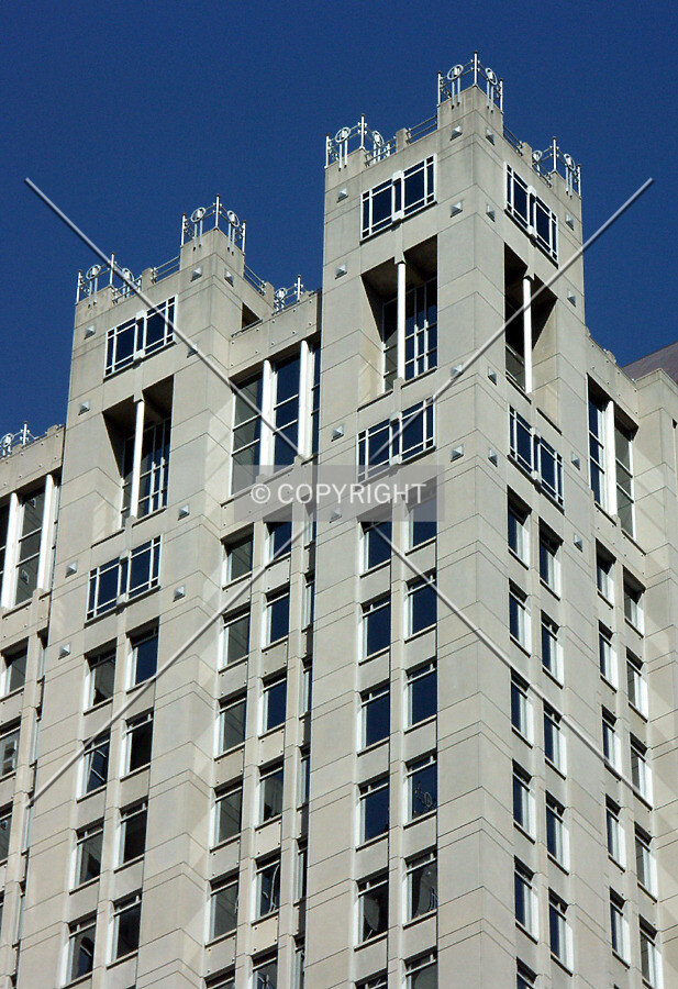 Detail of the crown of the building