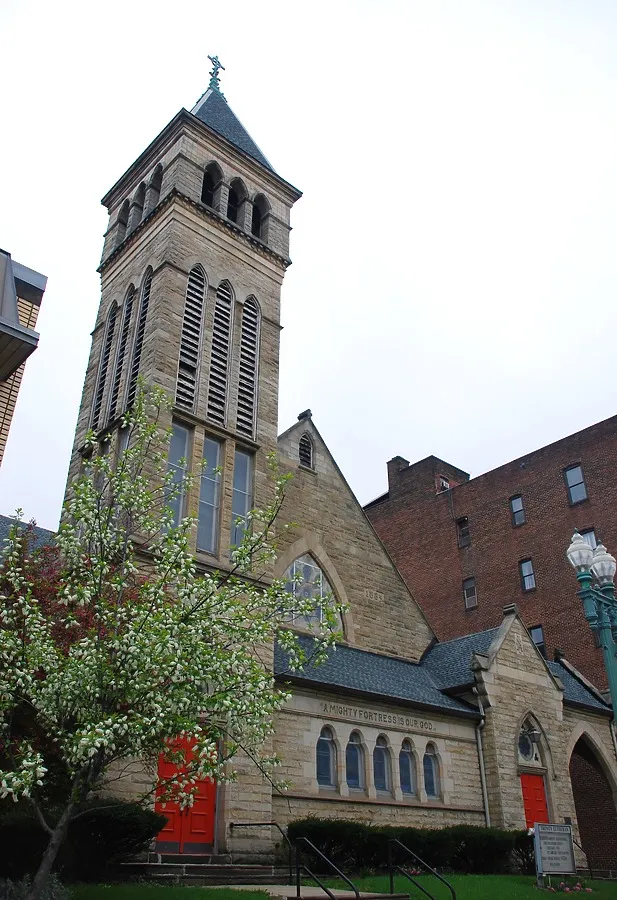 Photo 660-098-930