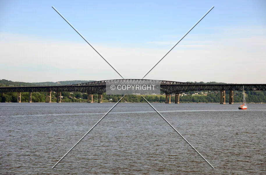 Photo 660-364-936