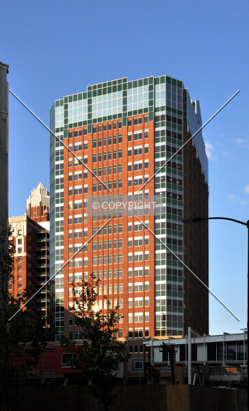 Photo 661-068-979