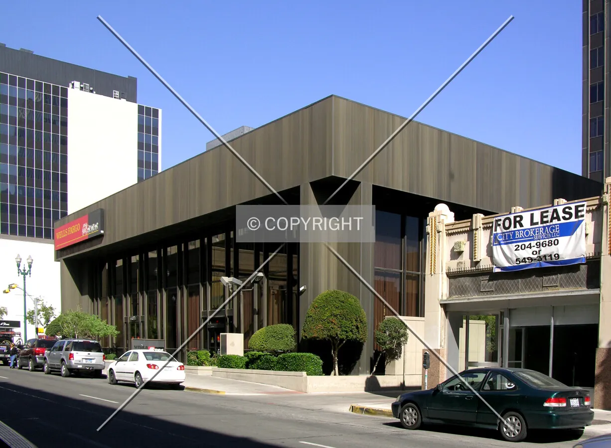 North Stanton Street entrance