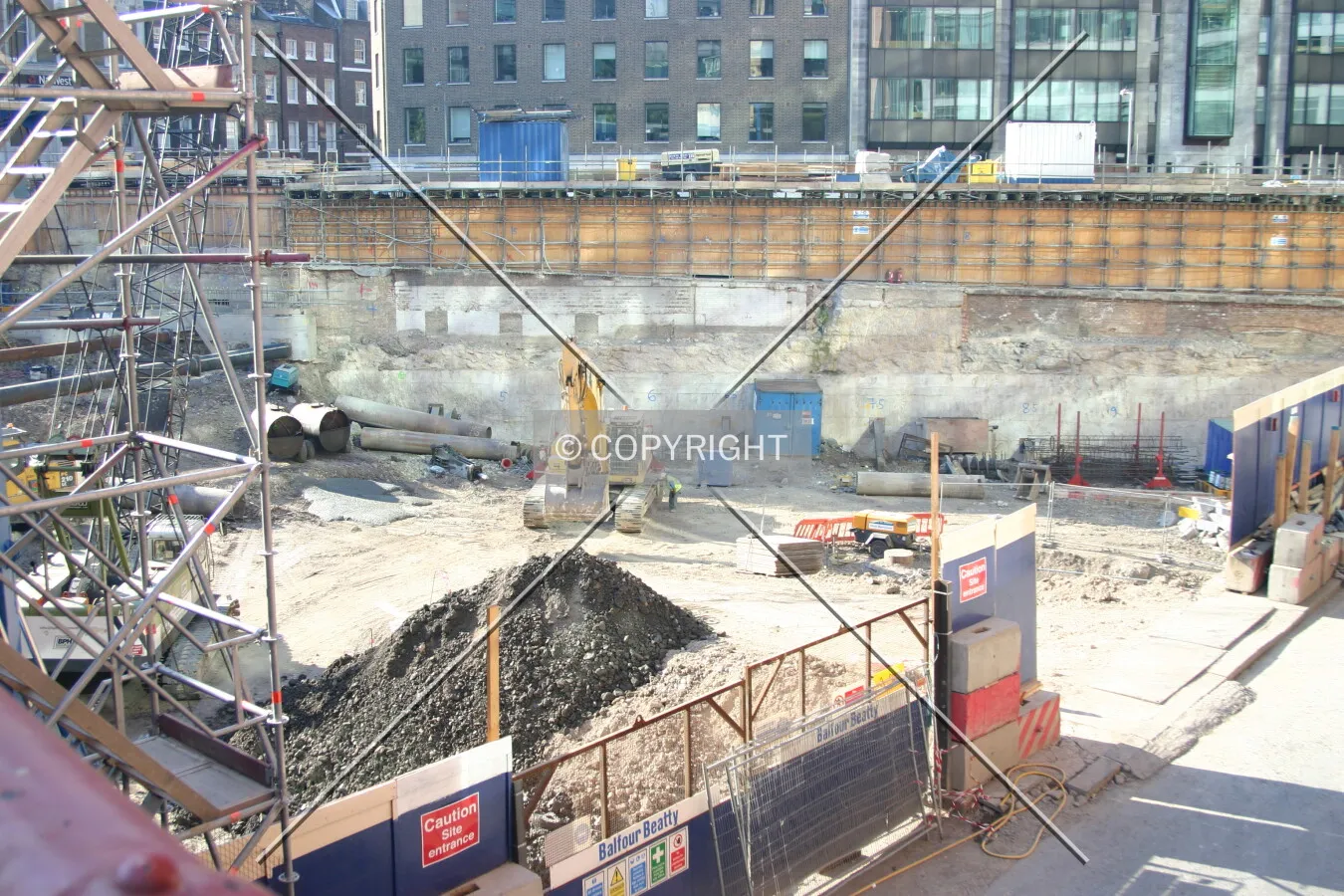 Looking down into the pit from Holborn Viaduct