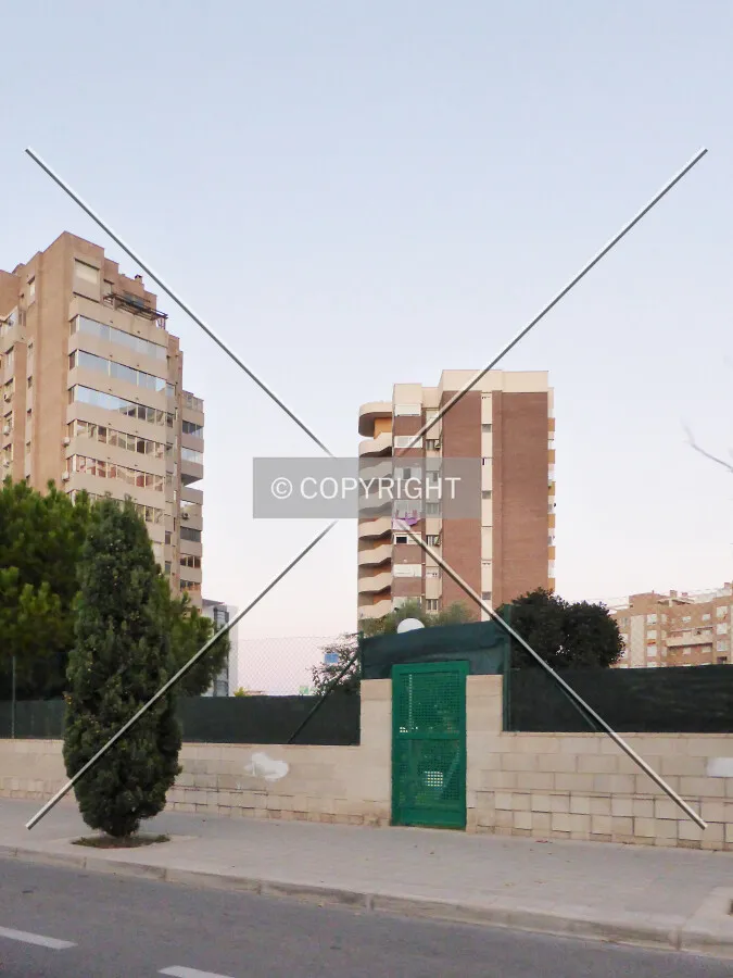 Photo 663-393-944