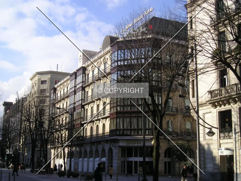 Photo 663-832-330