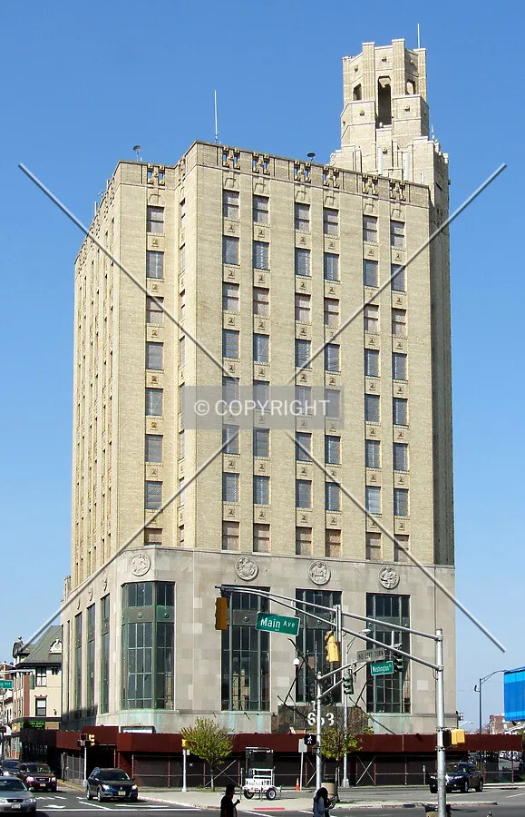 View from the east at Broadway and Main Avenue