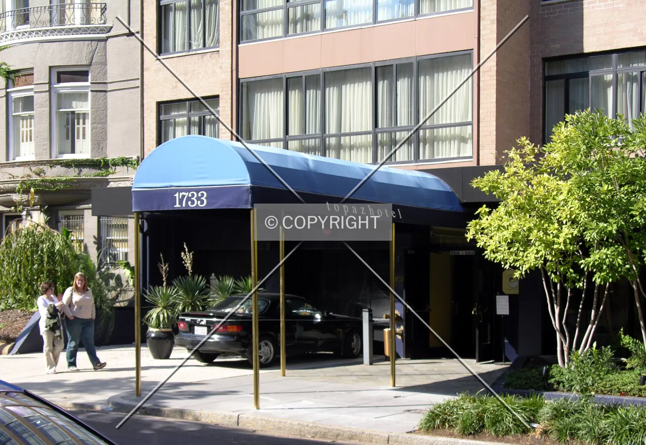Entrance off N Street
