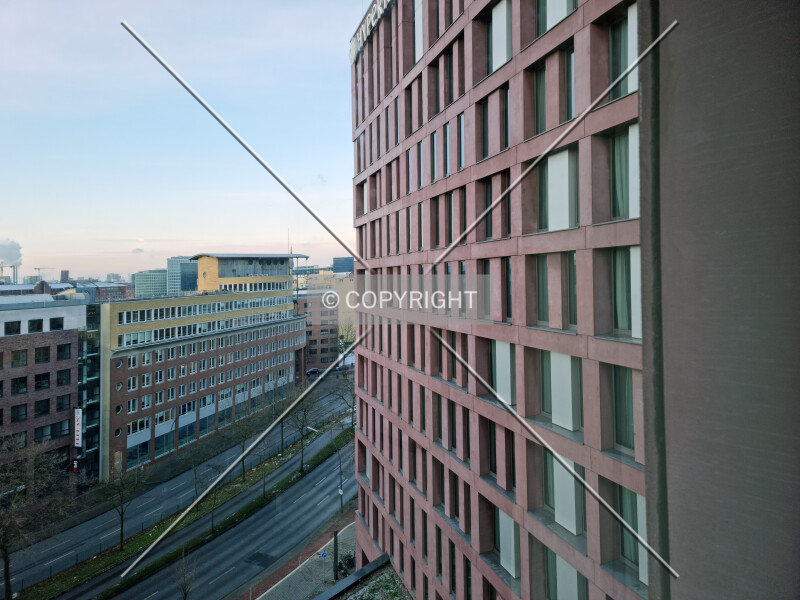 Photo 666-305-702