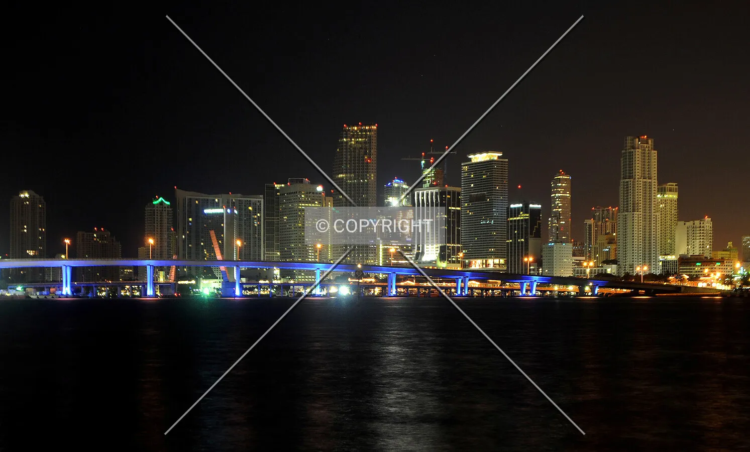 Photo 666-652-016
