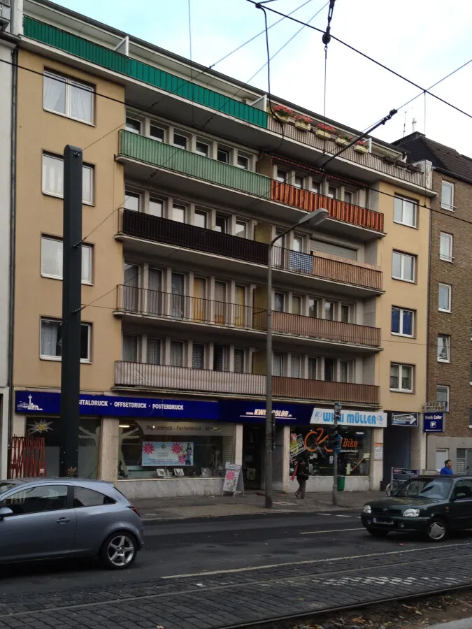 Photo 666-765-561