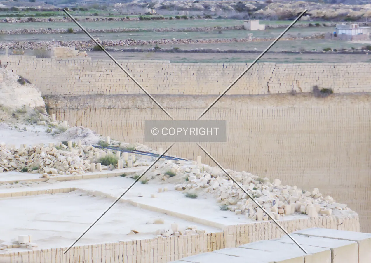 Photo 666-774-634