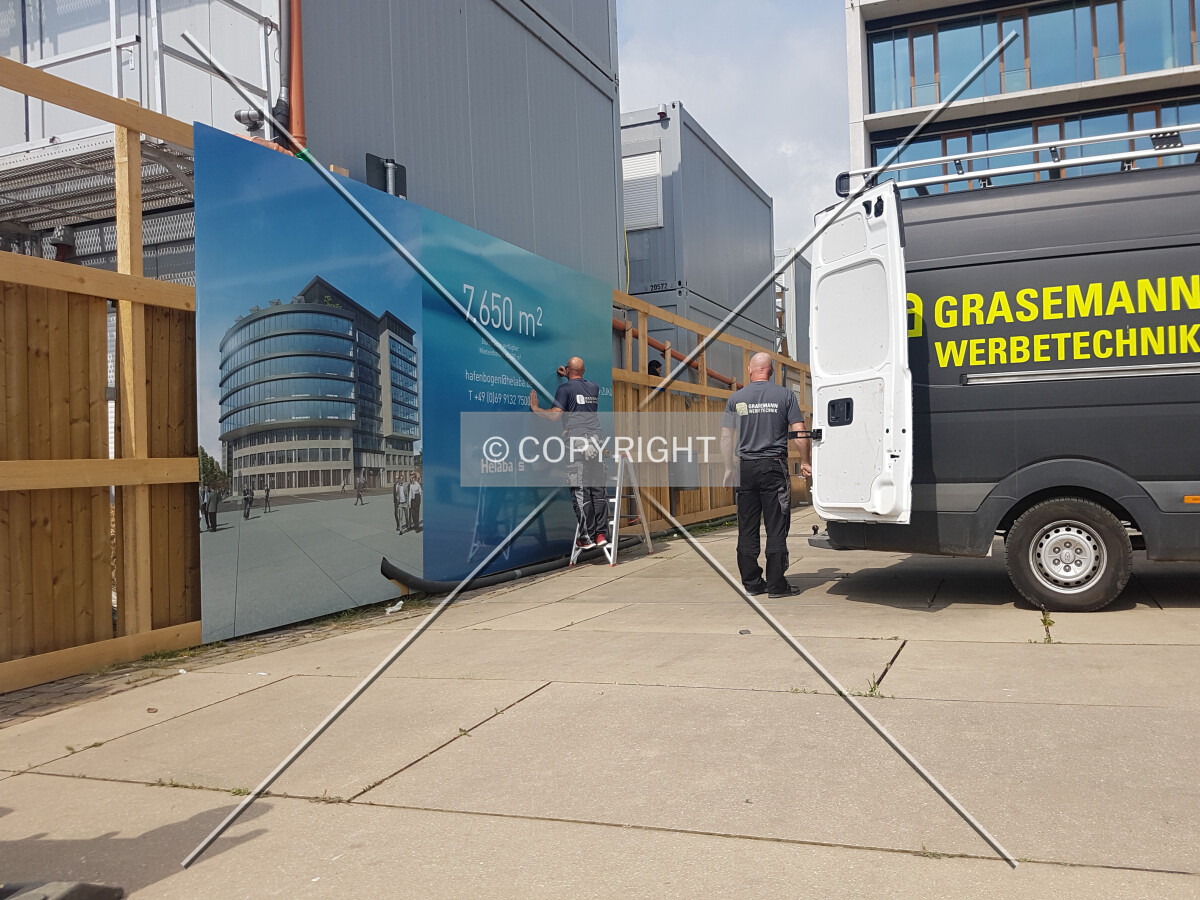 Advertising for the project is mounted