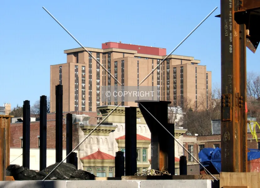 Photo 667-698-012