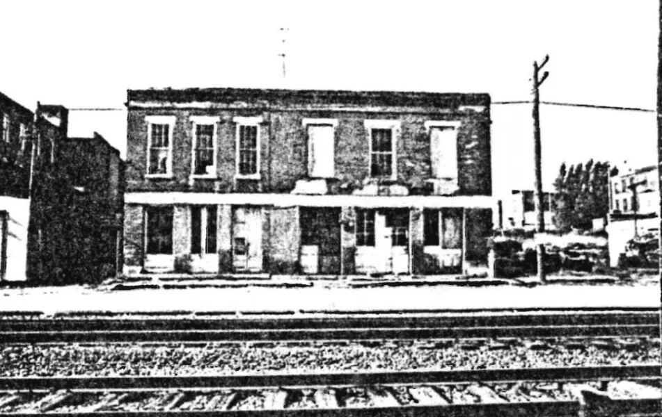 Photo 668-451-049