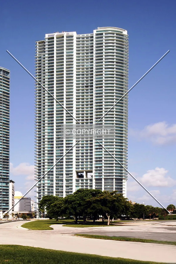 View from the east along Bicentennial Park