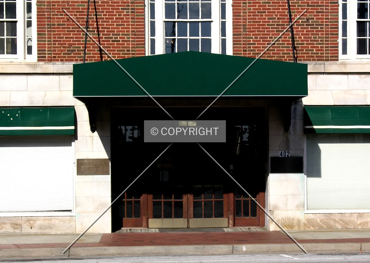 Entrance off North Main Street
