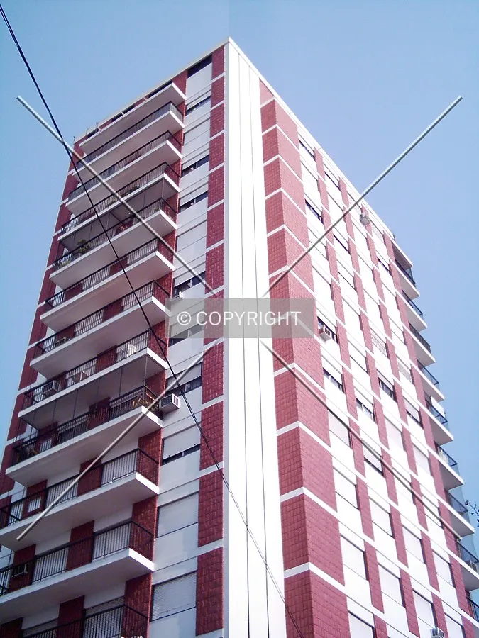 Photo 669-032-428