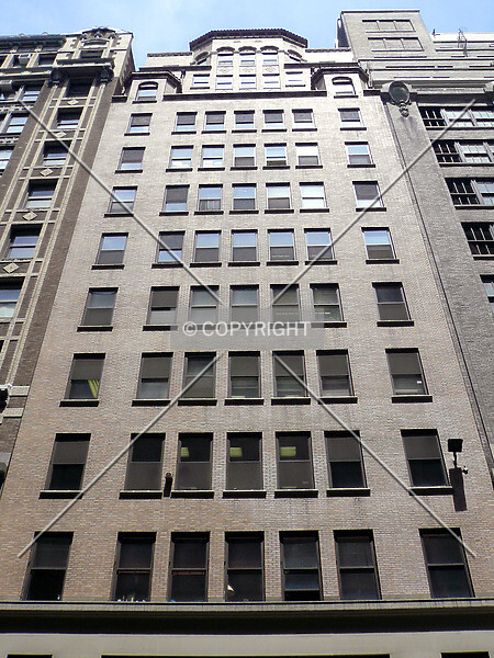 Photo 066-943-590