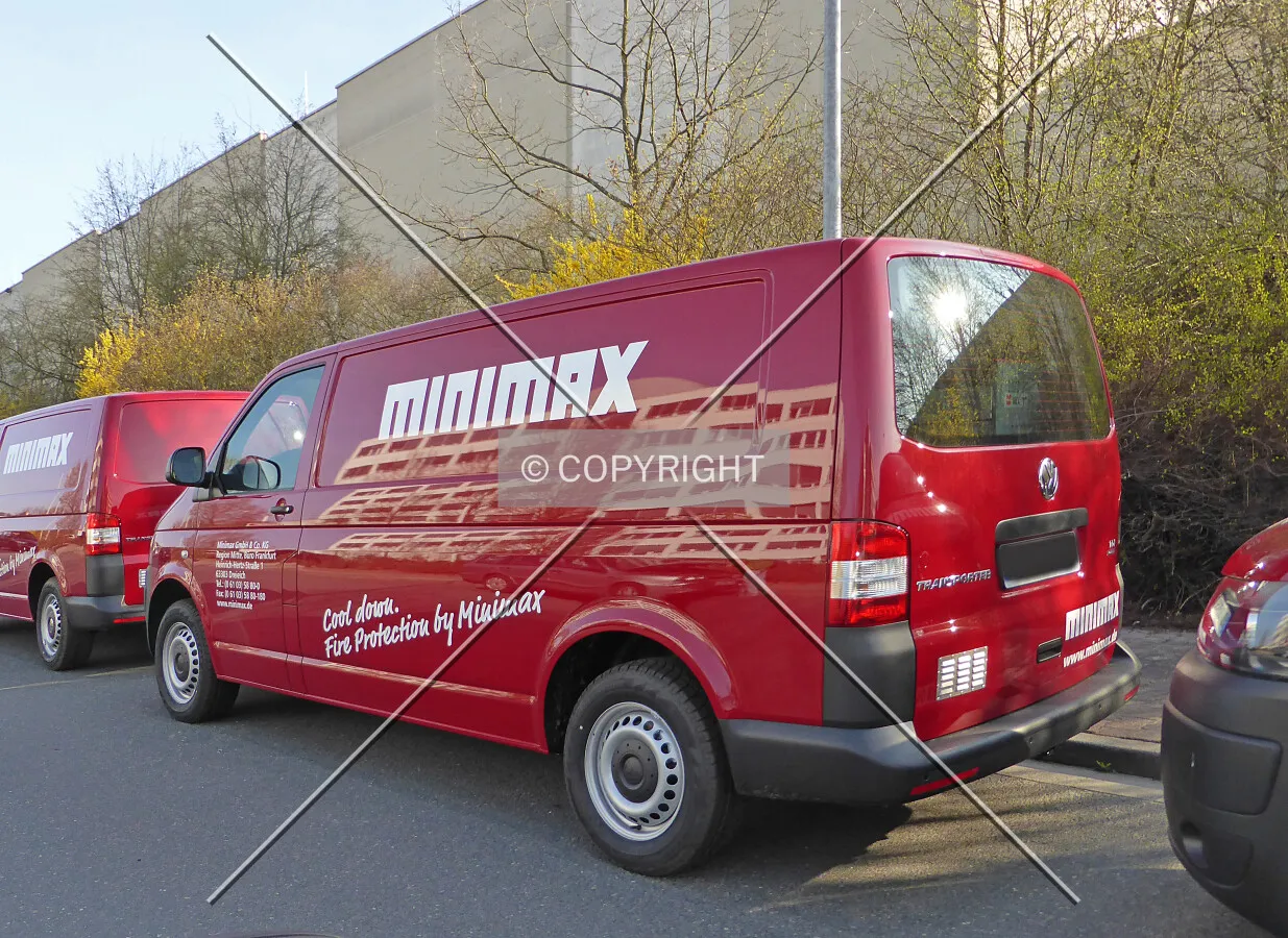 Minimax truck