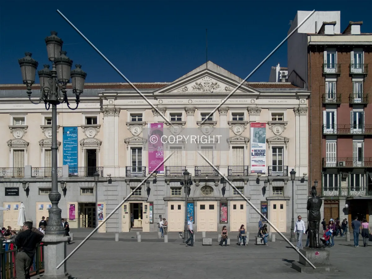 Western façade