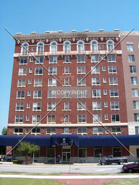 Photo 066-983-042