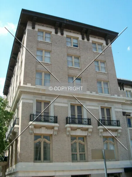 Photo 671-103-741