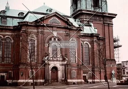North facade before renovation