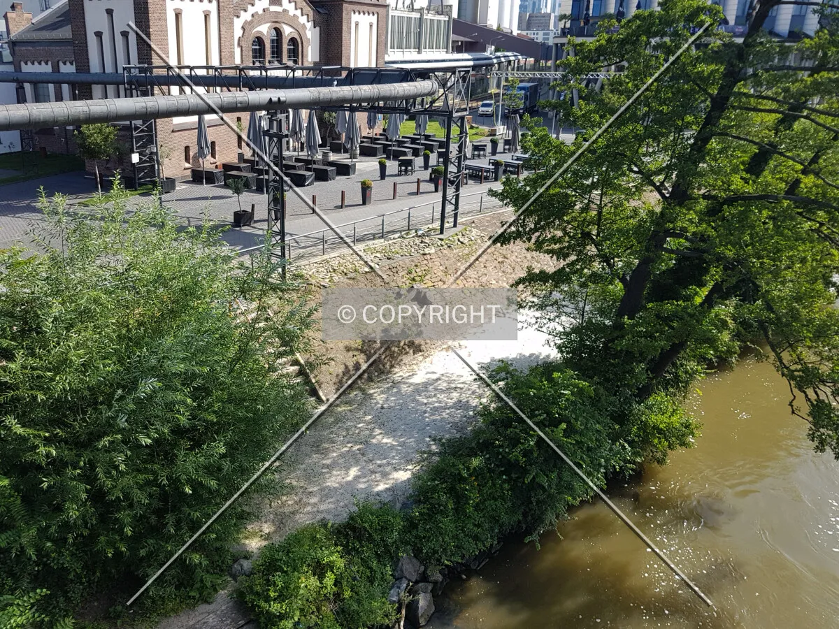 Private beach at the Main river