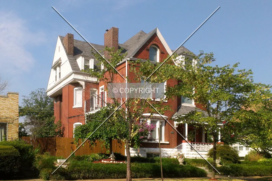 Photo 673-137-359