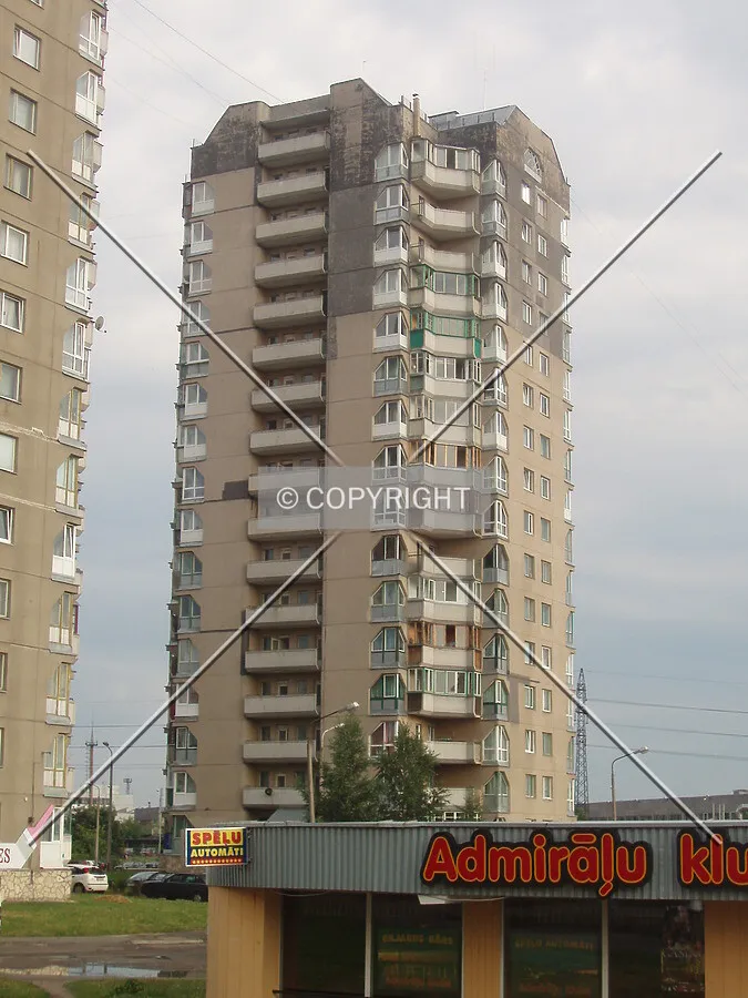 North view from J. Vaciesa Street