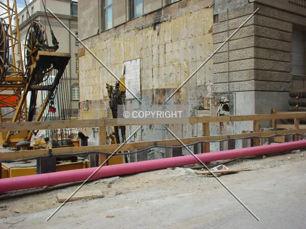 Connection between new site (left) and existing historical building (right)