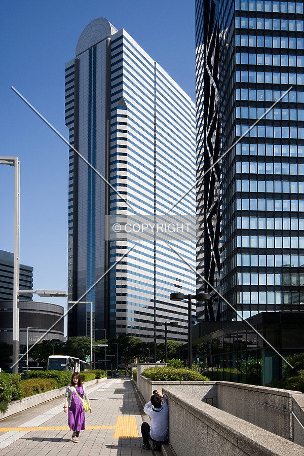 Full-height view
