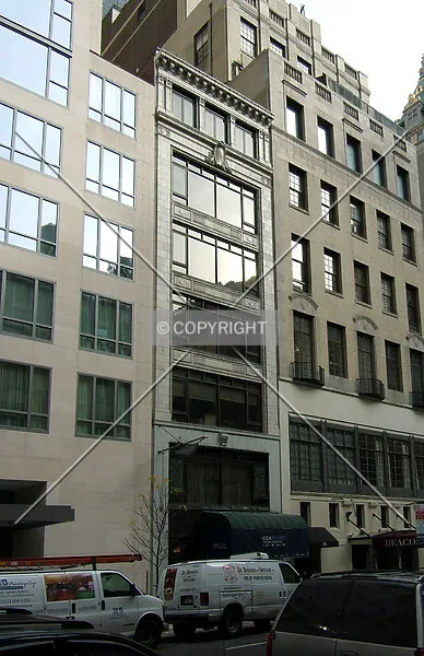 Photo 676-744-091