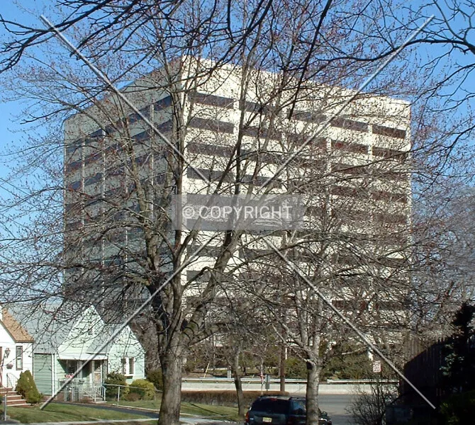 Photo 677-232-771