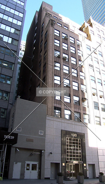 Photo 677-526-431