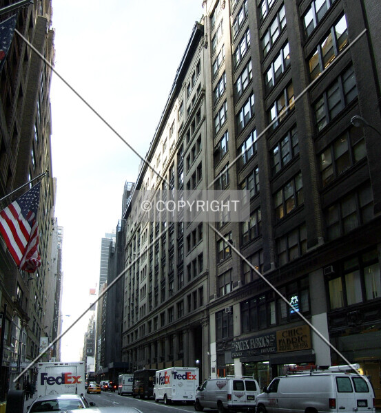 Photo 677-566-339