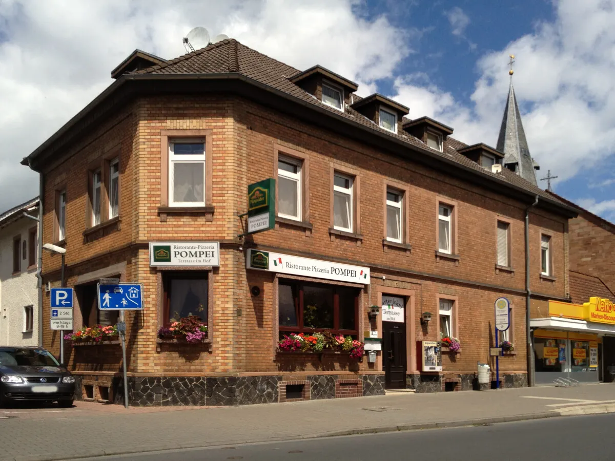 Photo 677-824-838