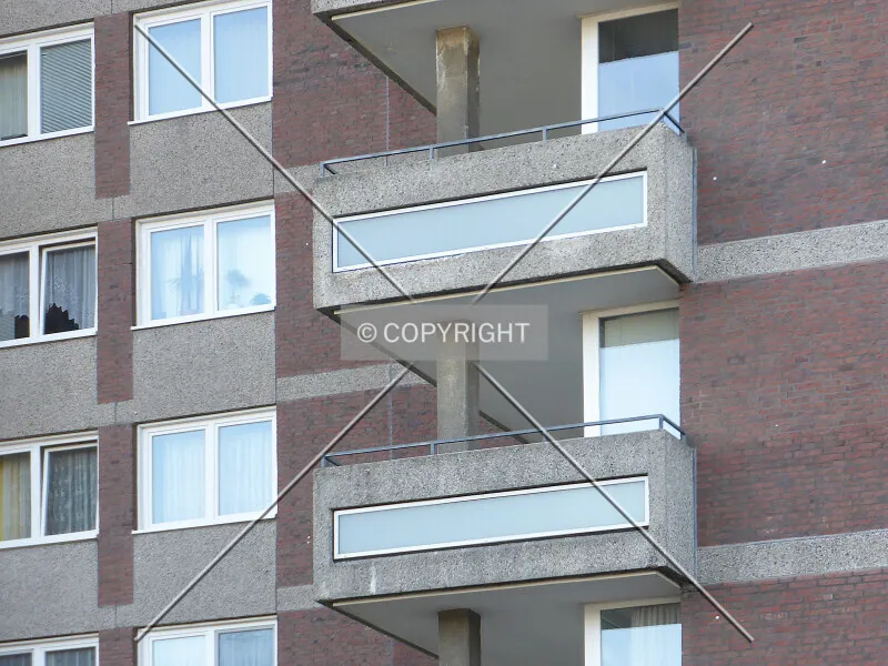 Photo 679-137-242