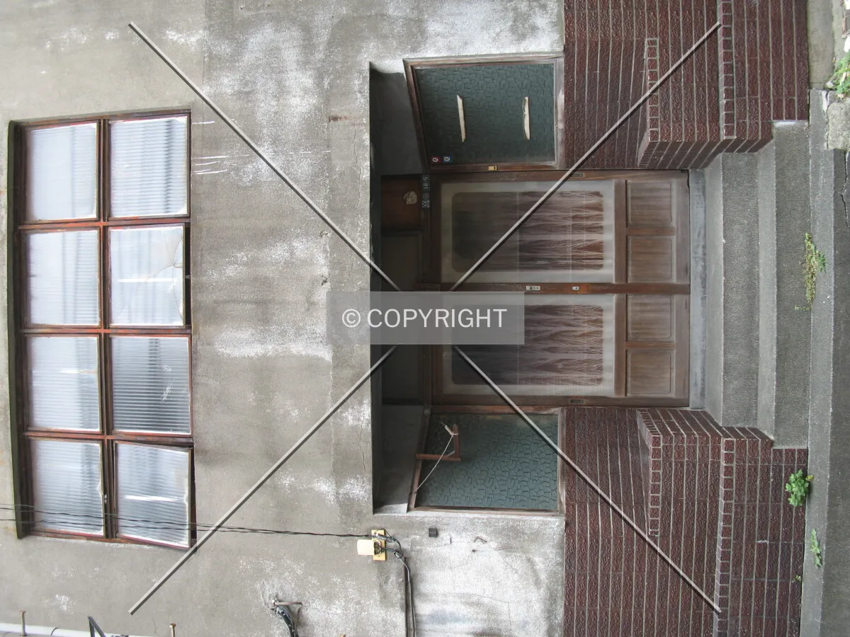 Photo 067-969-412